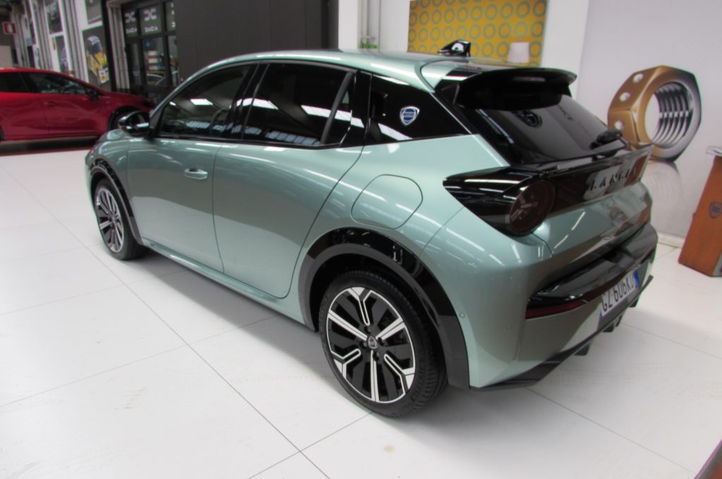 LANCIA Ypsilon Hybrid e-DCT 110cv LX - AUTOMATICA - 4