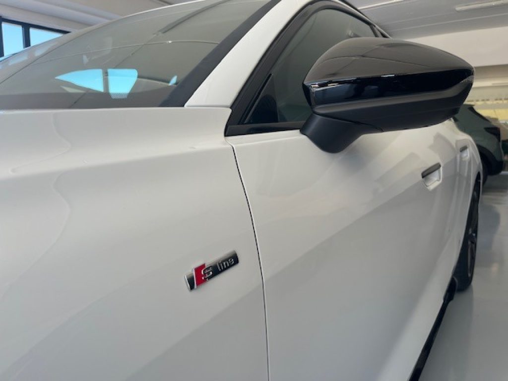 AUDI A5 Avant TDI 150 kW mHEV+ S tronic S Line edition - 7
