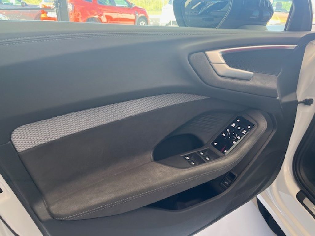 AUDI A5 Avant TDI 150 kW mHEV+ S tronic S Line edition - 13