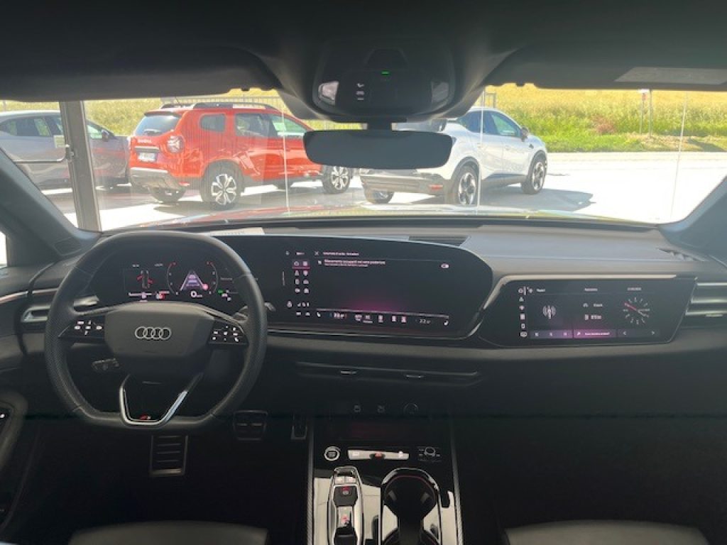 AUDI A5 Avant TDI 150 kW mHEV+ S tronic S Line edition - 31
