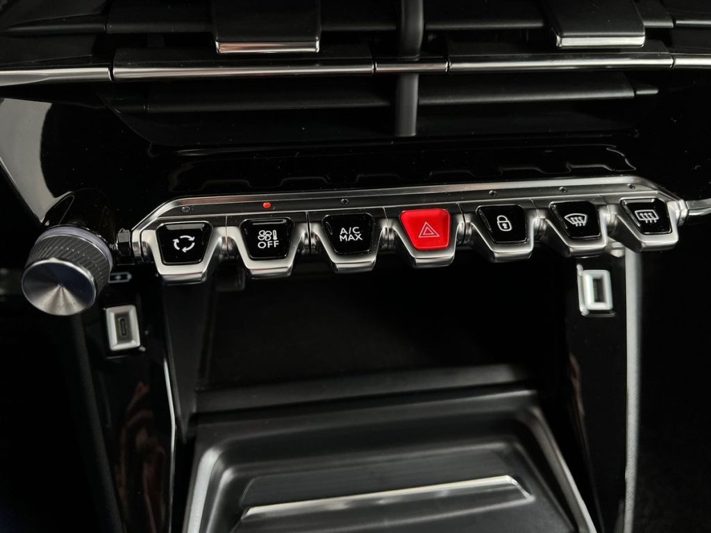 PEUGEOT 208 PureTech Stop&Start 5 porte Allure Pack - 14