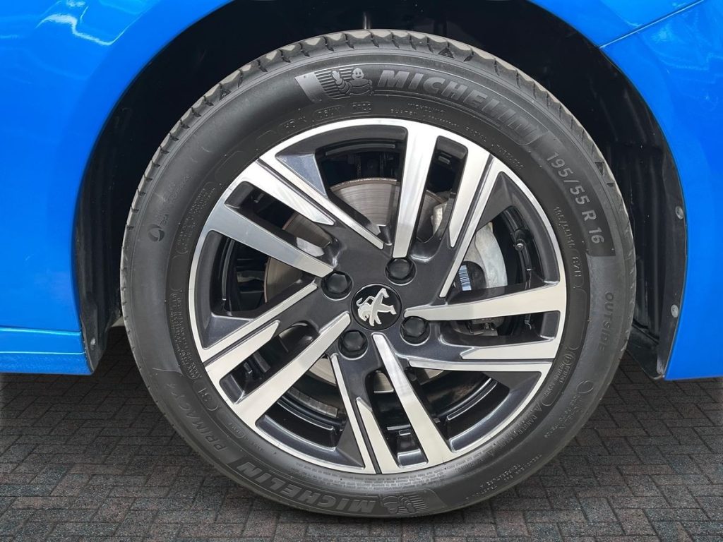 PEUGEOT 208 PureTech Stop&Start 5 porte Allure Pack - 7
