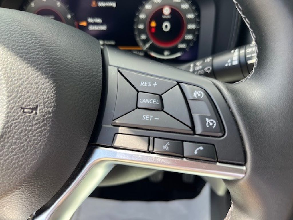 NISSAN Juke 1.0 DIG-T 114 CV N-Connecta - 14