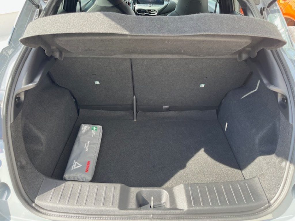 NISSAN Juke 1.0 DIG-T 114 CV N-Connecta - 23