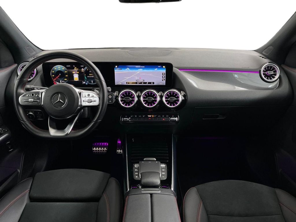 MERCEDES-BENZ GLA 200 d Automatic Premium - 9