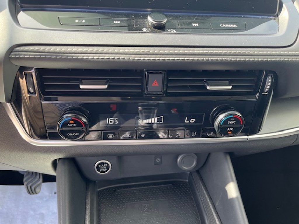 NISSAN Qashqai MHEV 140 CV N-Connecta - 16