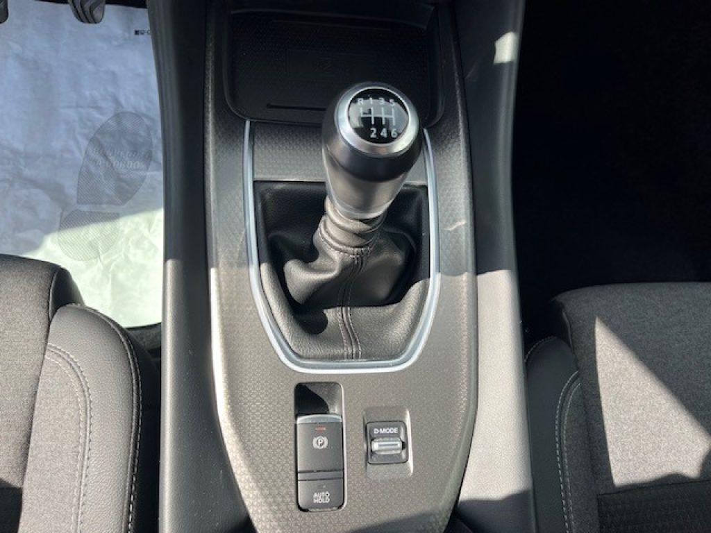 NISSAN Qashqai MHEV 140 CV N-Connecta - 18