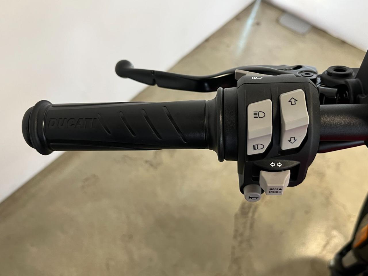 DUCATI Scrambler 800 800 Full Throttle GP 19 - 13