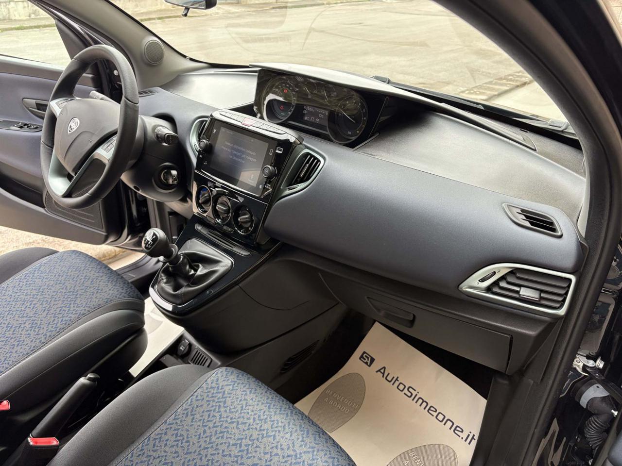 LANCIA Ypsilon 1.0 FireFly 5 porte S&S Hybrid Gold 5 posti. - 20