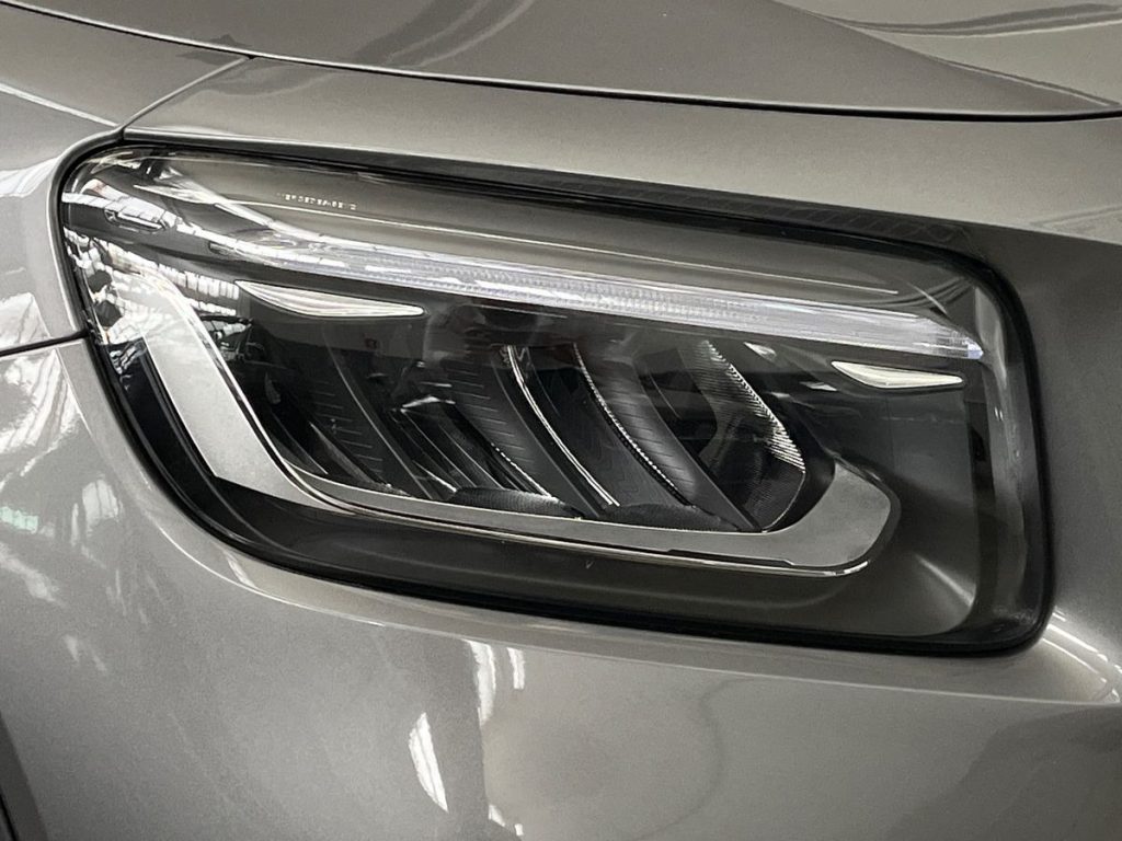MERCEDES-BENZ GLB 200 d 4matic AMG Line Advanced Plus - 17