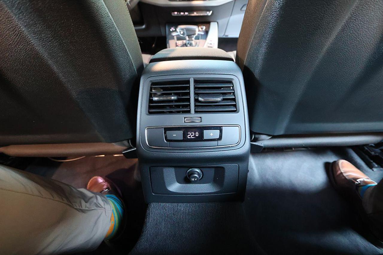 AUDI A4 35 TDI S-Tronic Business Advanced - 41