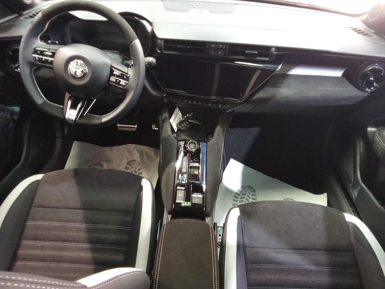 ALFA ROMEO Junior 1.2 145 CV Hybrid  Sport Speciale techno Pack - 13