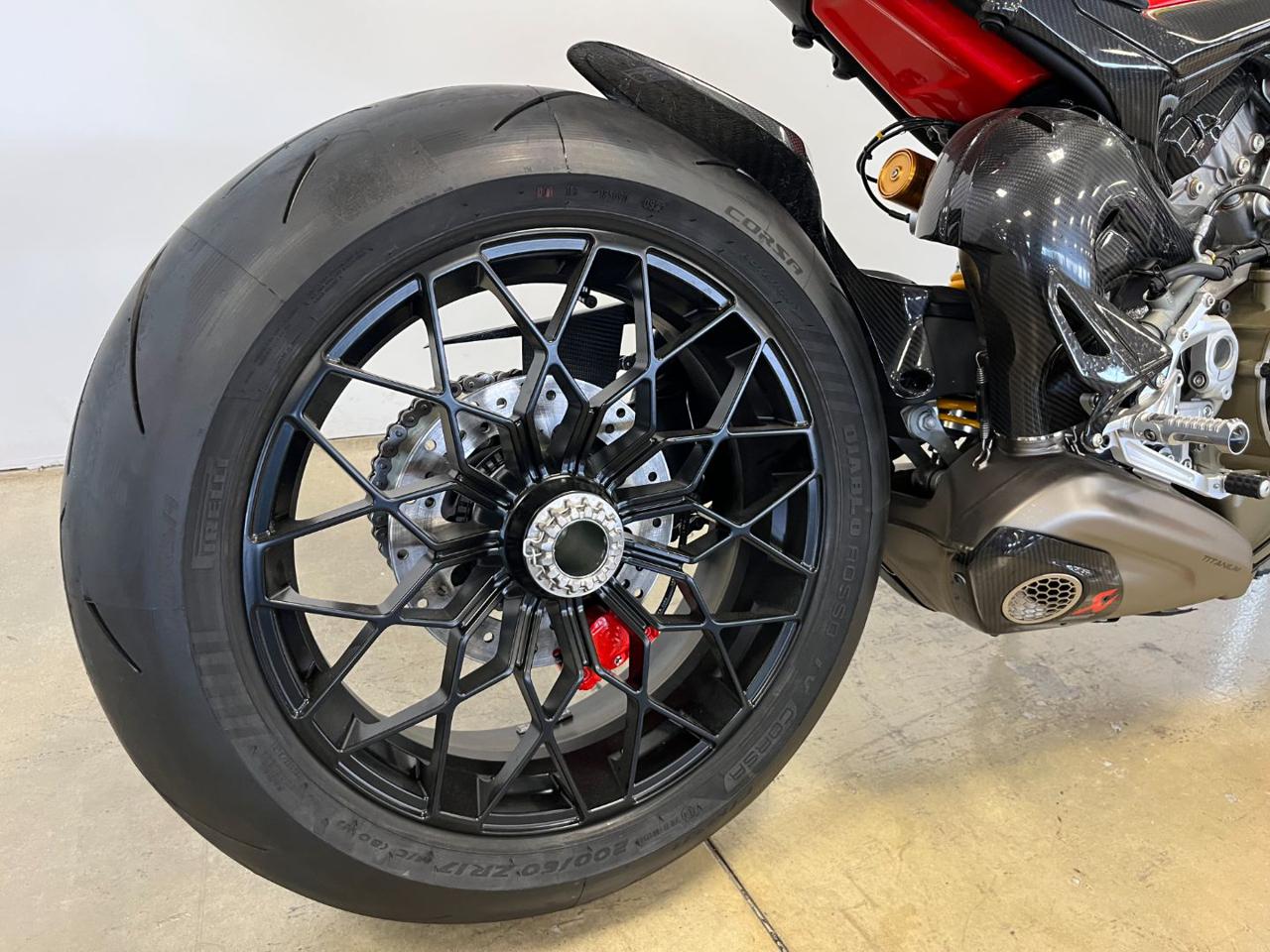 DUCATI Streetfighter V4 V4 LAMBORGHINI - 10