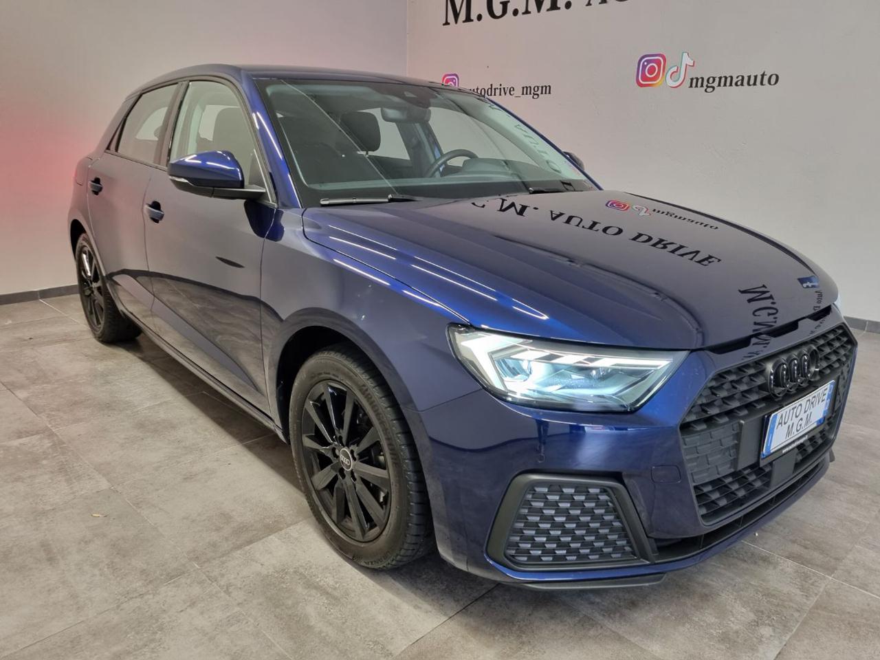 AUDI A1 SPB 30 TFSI S tronic Business - 31