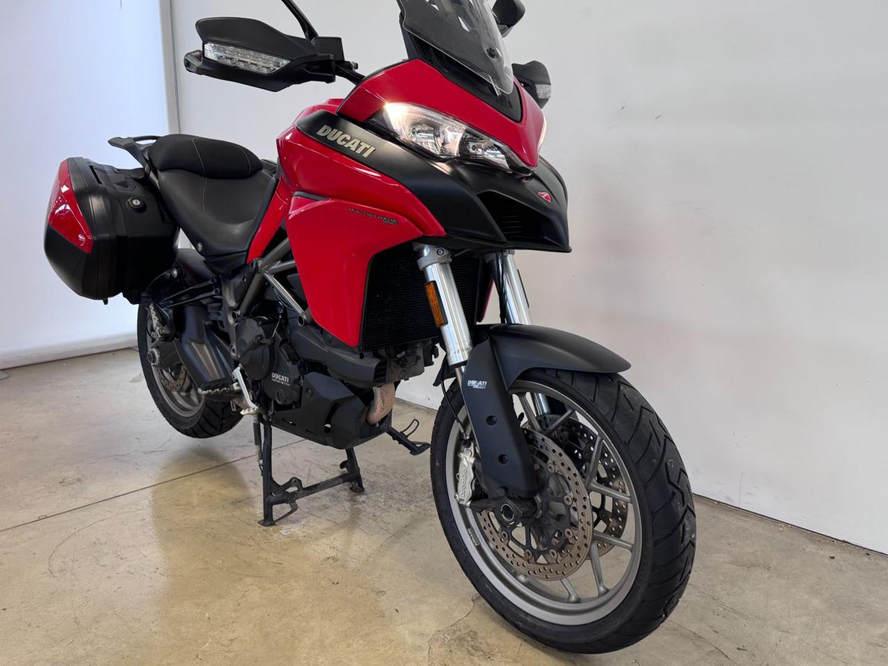 DUCATI Multistrada 950 RED - 3