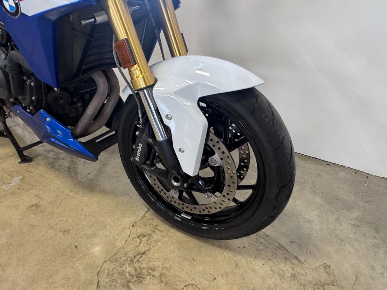 BMW F 900 R SPORT - 4