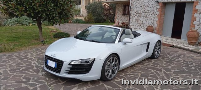 AUDI R8 Bianco perlato