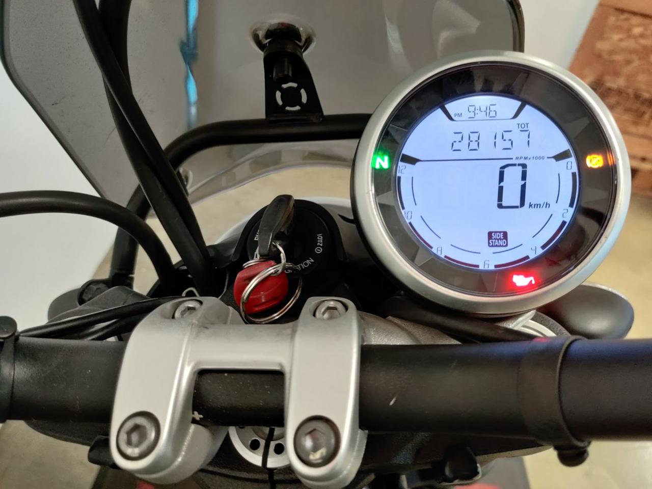DUCATI Scrambler 800 ICON DARK - 12