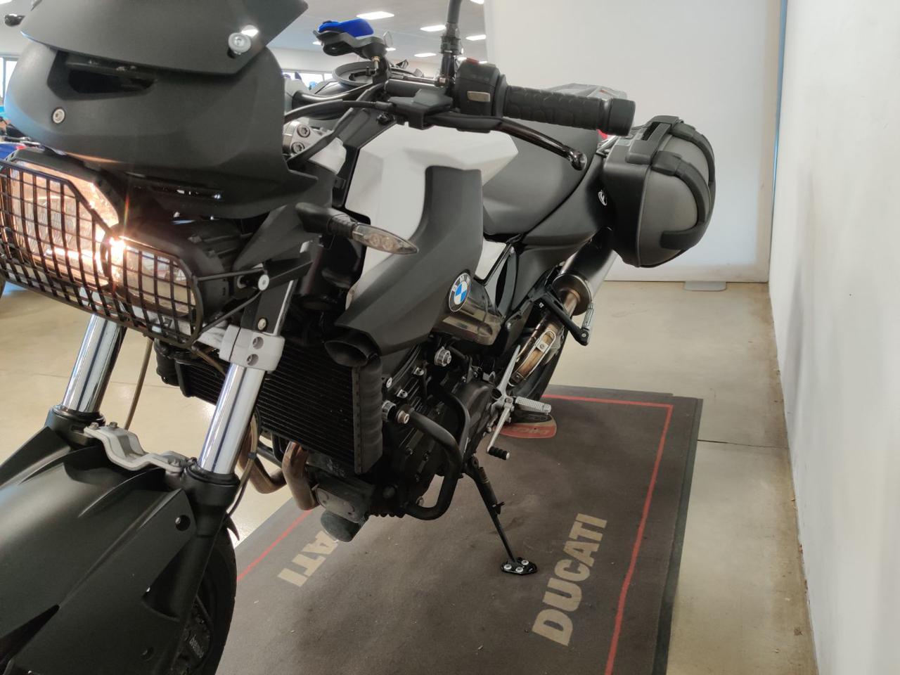BMW F 800 R ABS - 3