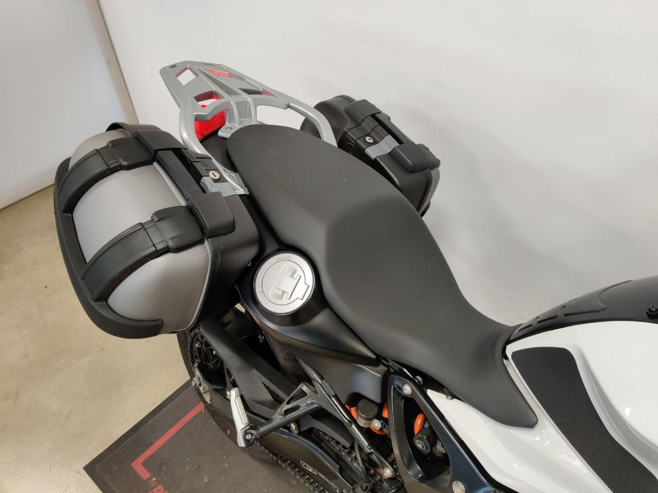 BMW F 800 R ABS - 9