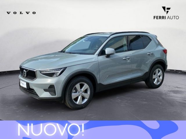 VOLVO XC40 B3 automatico Essential 