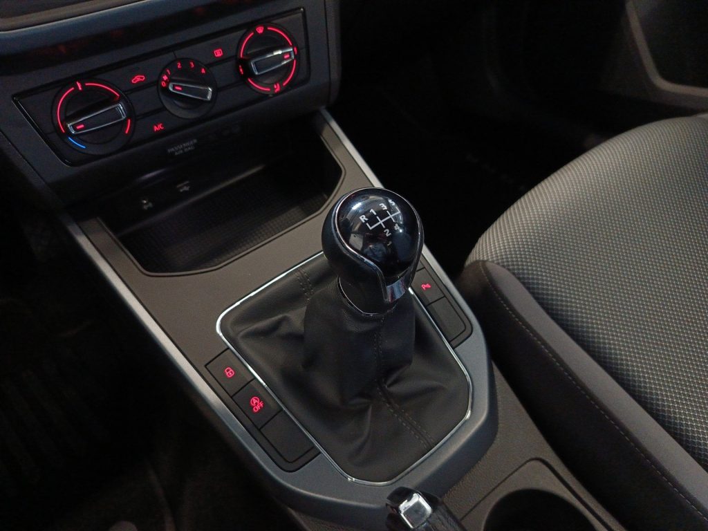 SEAT Arona Arona 1.0 ecotsi Xcellence 115cv my18 - 14