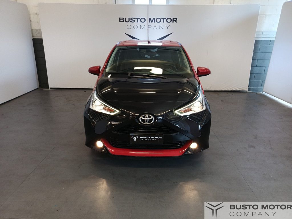 TOYOTA Aygo Aygo 5p 1.0 x-play 72cv - 2