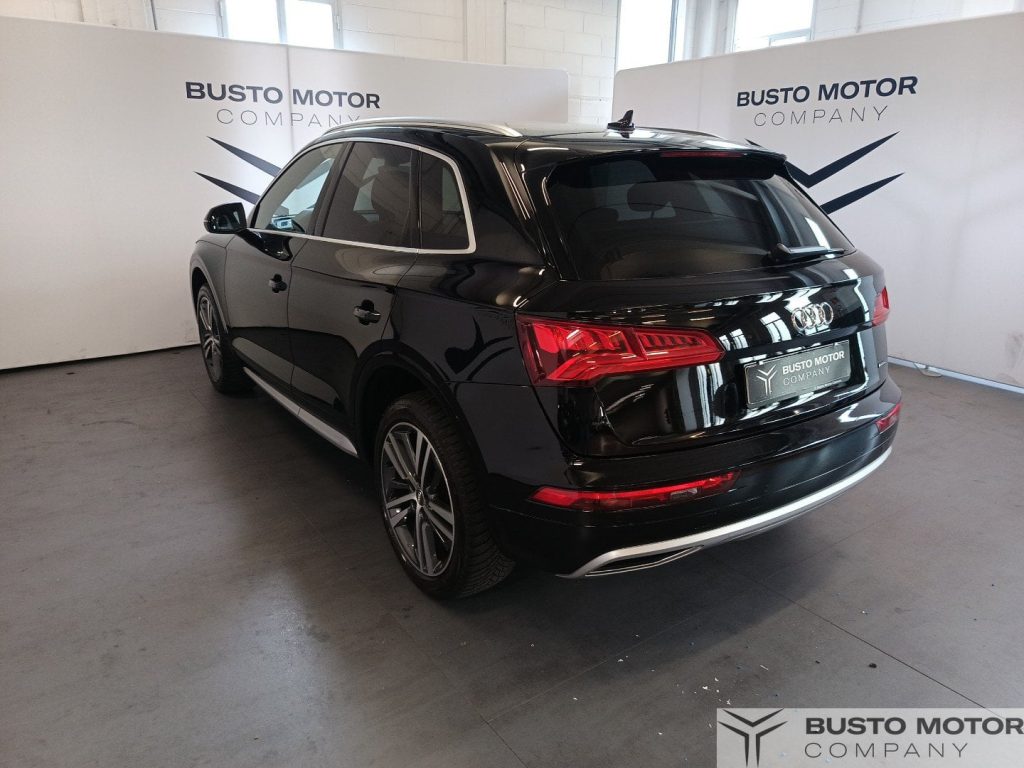 AUDI Q5 Q5 40 2.0 tdi mhev  Design quattro 204cv s-tronic - 6