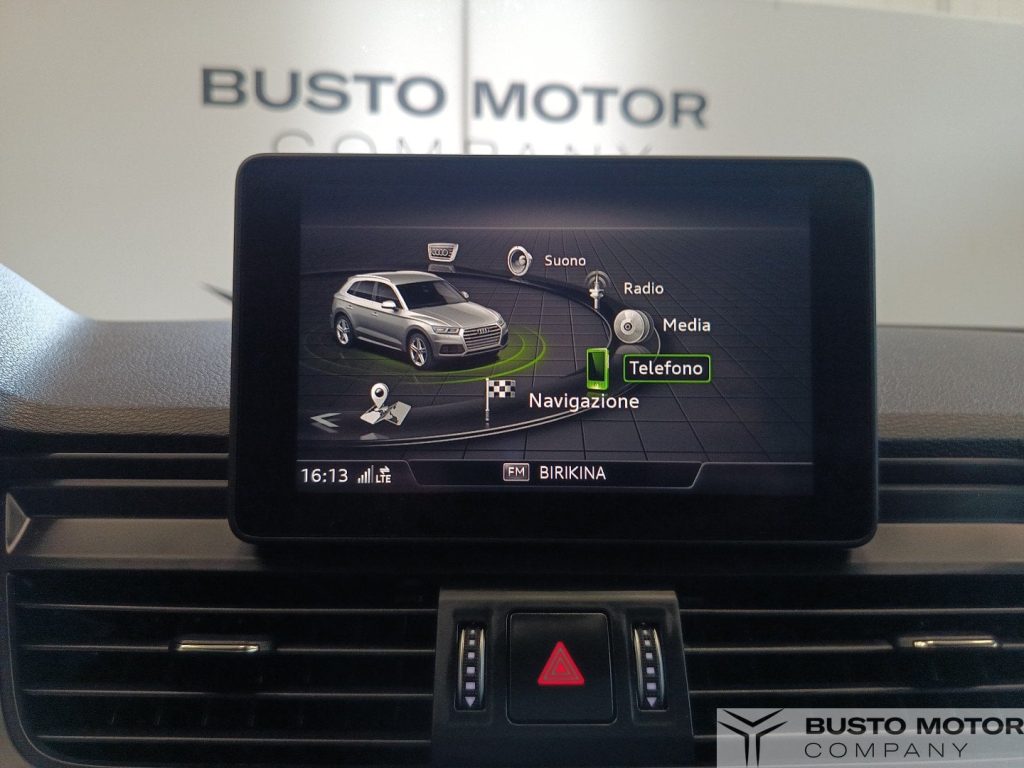 AUDI Q5 Q5 40 2.0 tdi mhev  Design quattro 204cv s-tronic - 13