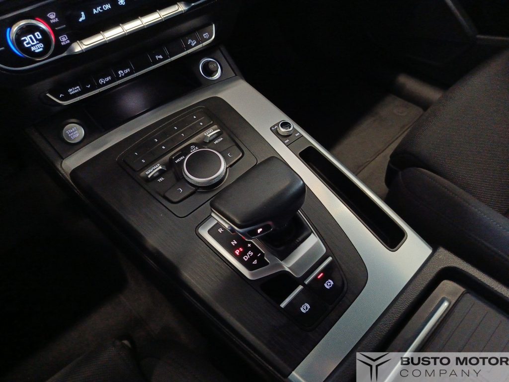 AUDI Q5 Q5 40 2.0 tdi mhev  Design quattro 204cv s-tronic - 15