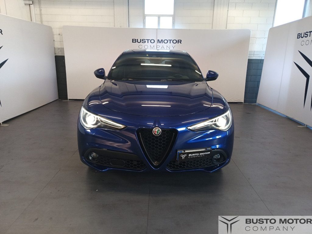 ALFA ROMEO Stelvio Stelvio 2.2 t Executive Q4 190cv auto - 2