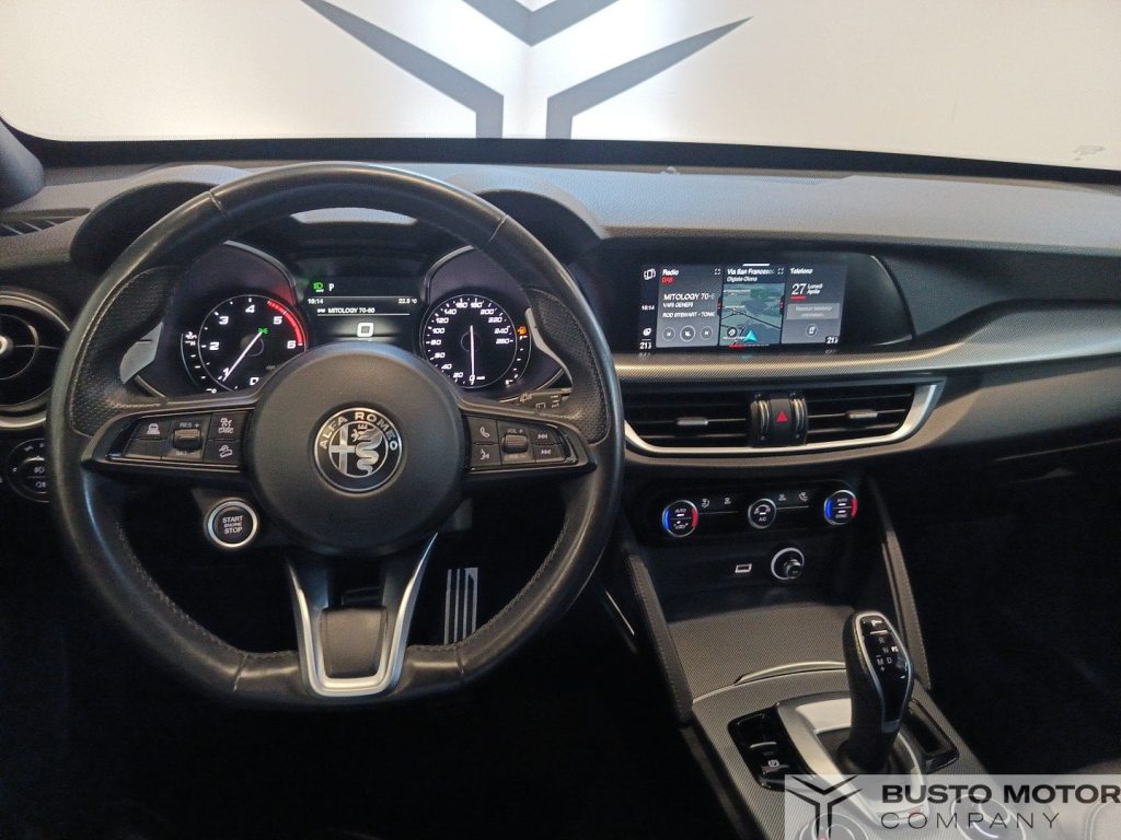 ALFA ROMEO Stelvio Stelvio 2.2 t Executive Q4 190cv auto - 11