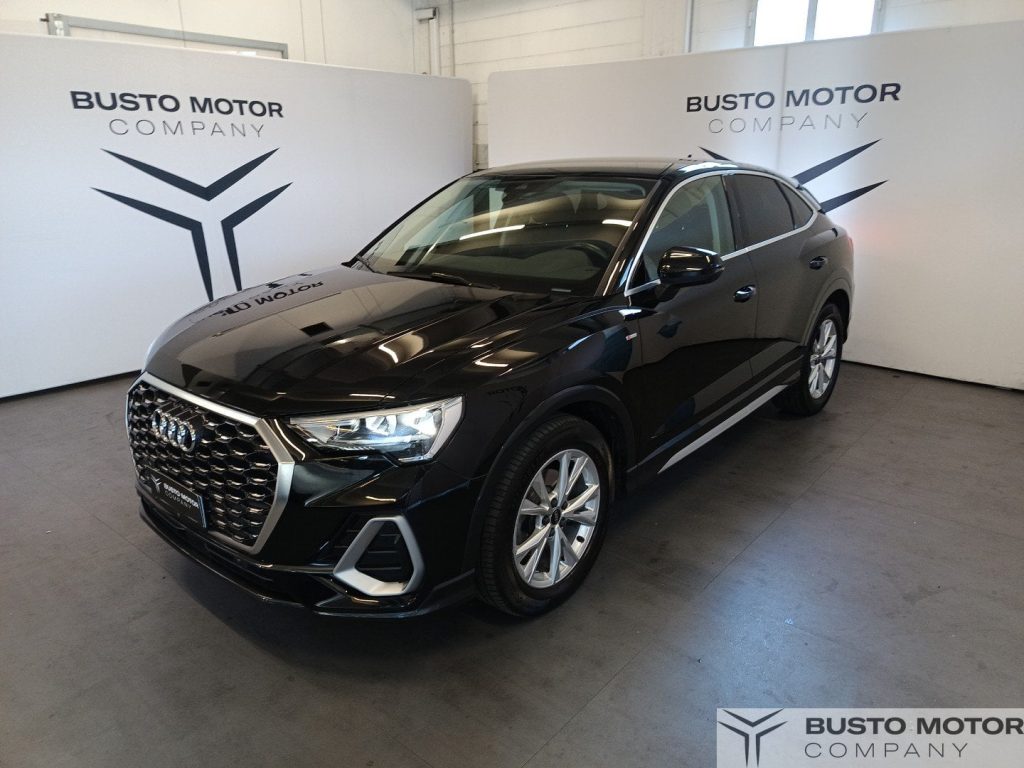 AUDI Q3 Sportback 35 TFSI S tronic S Line Edition - 3