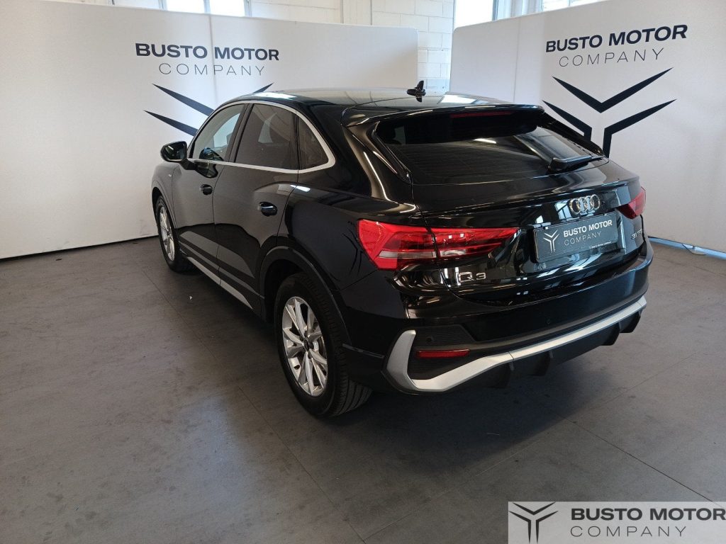 AUDI Q3 Sportback 35 TFSI S tronic S Line Edition - 4