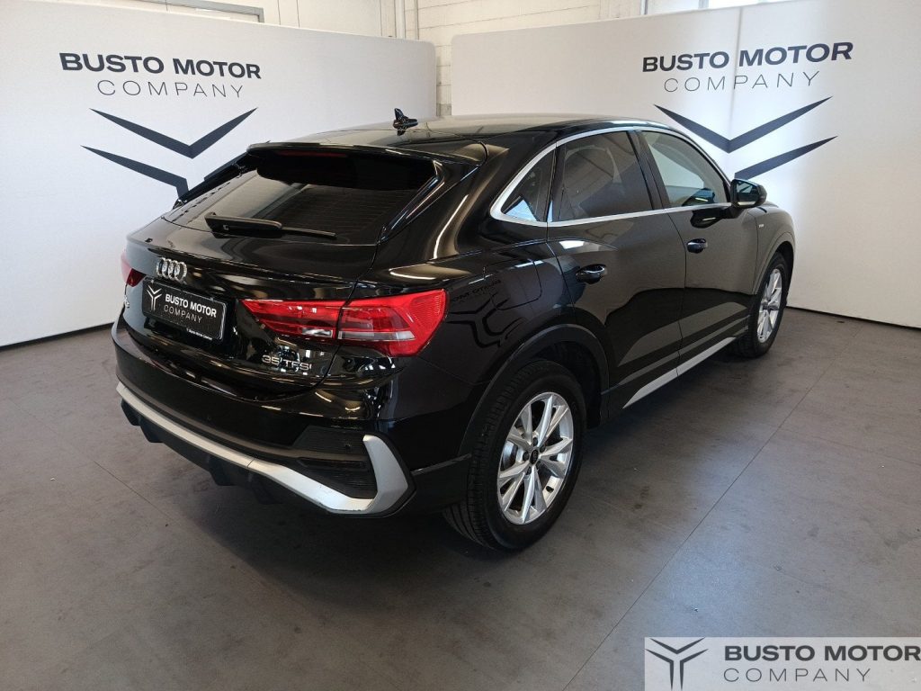AUDI Q3 Sportback 35 TFSI S tronic S Line Edition - 6