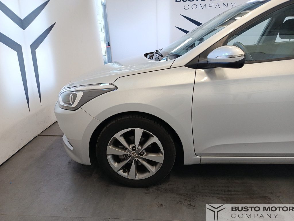 HYUNDAI i20 i20 5p 1.2 Comfort 84cv - 7