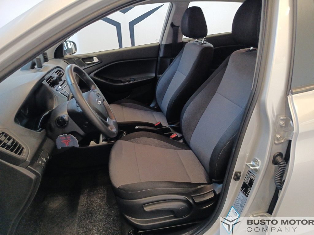 HYUNDAI i20 i20 5p 1.2 Comfort 84cv - 8