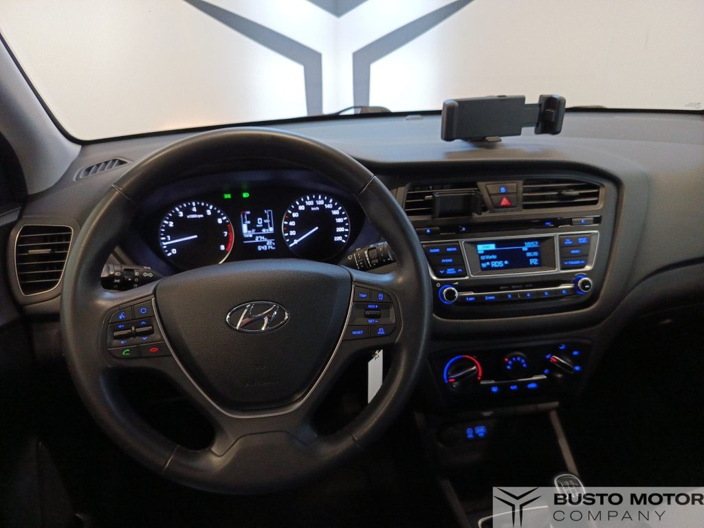 HYUNDAI i20 i20 5p 1.2 Comfort 84cv - 11