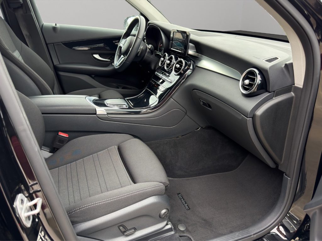 MERCEDES-BENZ GLC 200 4 MATIC BUSINESS EXTRA - 9