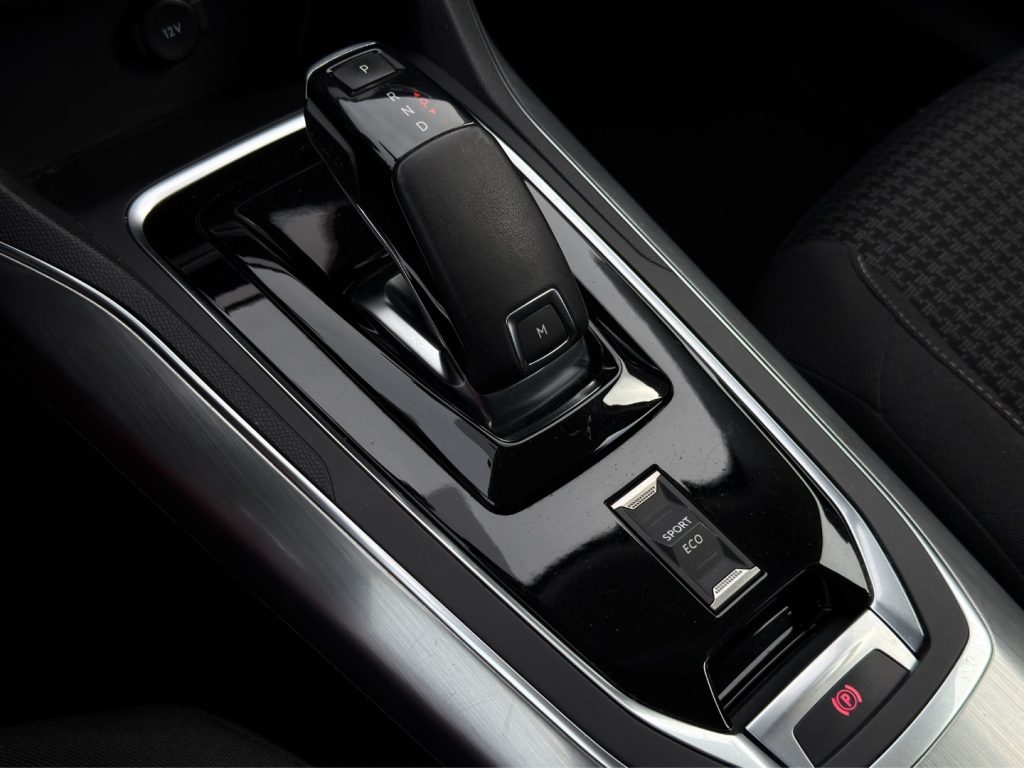 PEUGEOT 308 1.5 130CV AUTOMATICO - 14