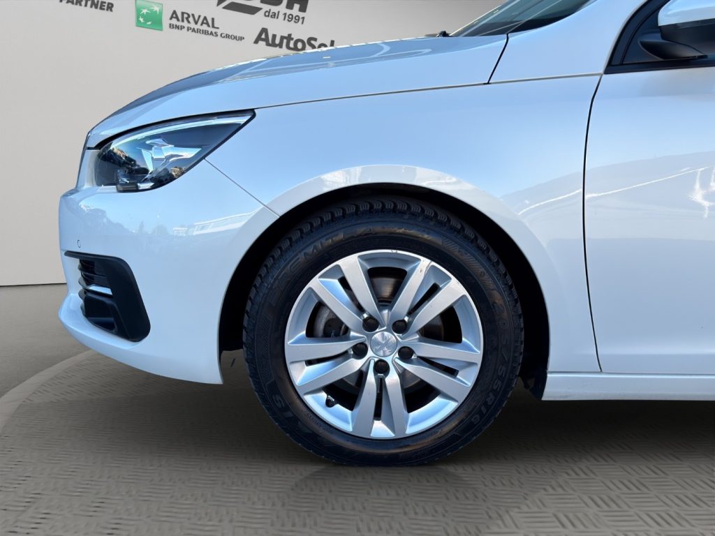 PEUGEOT 308 SW 1.5 130CV - 19