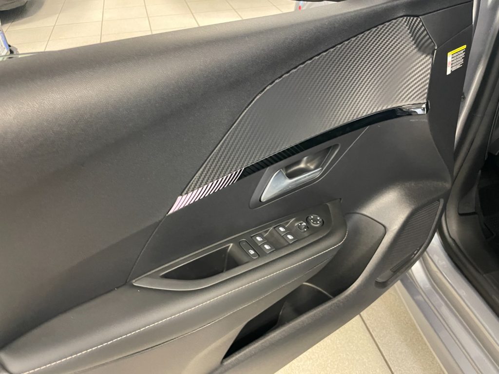 PEUGEOT 208 PureTech 100 Stop&Start 5 porte Allure - 15
