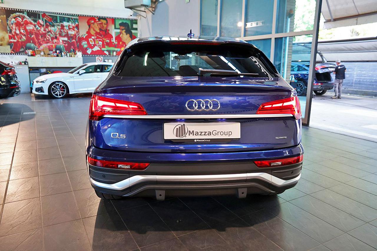 AUDI Q5 40 TDI Sportback Quattro S-Tronic S-Line Plus - 8