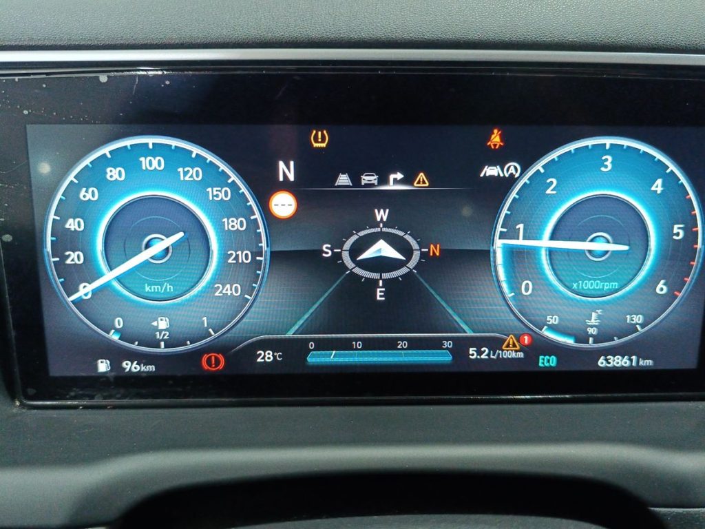 HYUNDAI Tucson 1.6 CRDI 48V XLine - 15