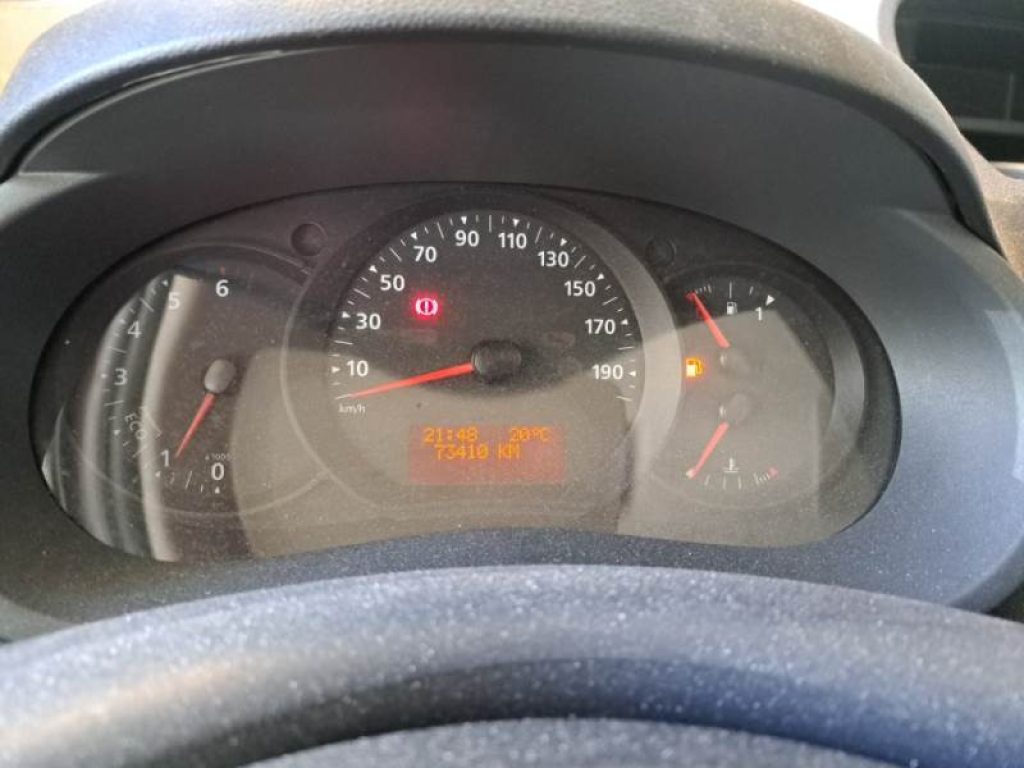 RENAULT Kangoo Blue dCi 95CV Express Maxi Combi Ice - 7