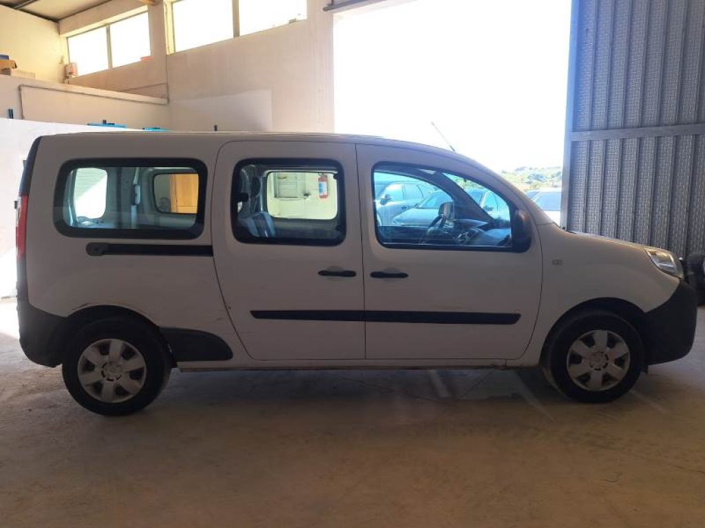 RENAULT Kangoo Blue dCi 95CV Express Maxi Combi Ice - 3