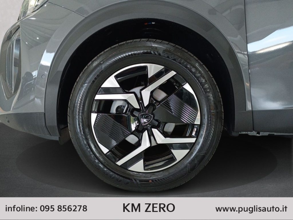PEUGEOT 2008 1.2 T 100 CV S&S Allure - 14