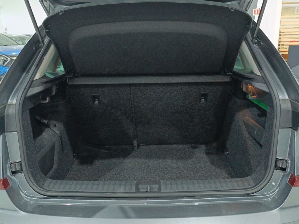 SKODA Kamiq 1.0 TSI Black Dots - 12