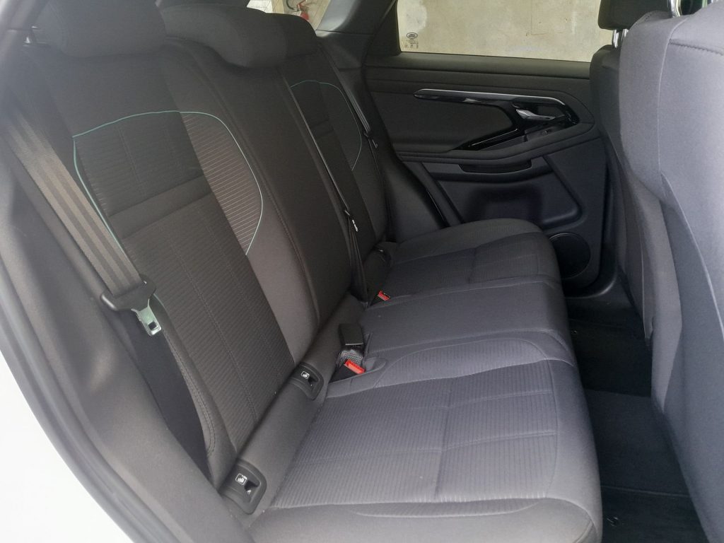 LAND ROVER Range Rover Evoque 2.0 D163 MHEV R-Dynamic S AWD auto - 19