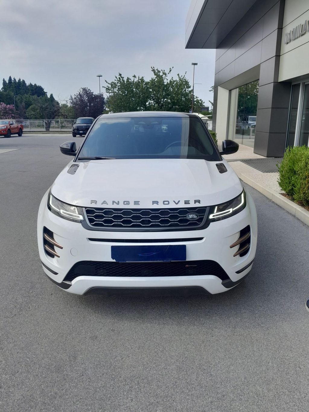 LAND ROVER Range Rover Evoque 2.0 D163 MHEV R-Dynamic S AWD auto - 2